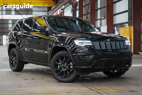 Black 2021 Jeep Grand Cherokee Wagon Night Eagle (4X4)