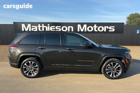 Grey 2023 Jeep Grand Cherokee L Wagon Overland 7 Seat (4X4)