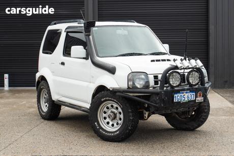 White 2013 Suzuki Jimny Wagon Sierra (4X4)