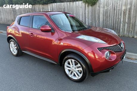 Red 2015 Nissan Juke Wagon St (Fwd)