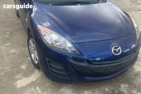 Blue 2009 Mazda 3 Sedan Maxx