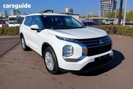 2023 Mitsubishi Outlander Es 7 Seat (2Wd)