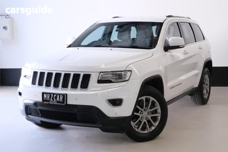 White 2016 Jeep Grand Cherokee Wagon Laredo (4X4)