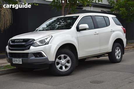 White 2019 Isuzu MU-X Wagon Ls-M (4X2)