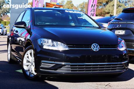 Black 2018 Volkswagen Golf Hatchback 110 Tsi Comfortline
