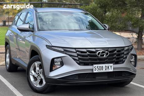 Silver 2023 Hyundai Tucson Wagon (Fwd)