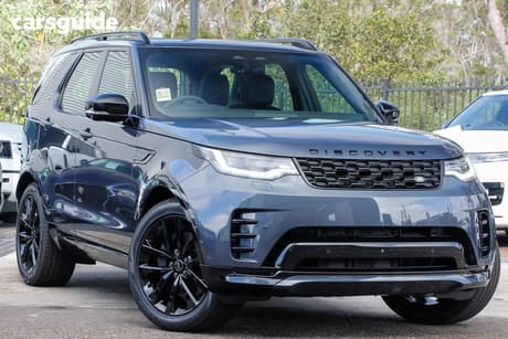 Blue 2026 Land Rover Discovery SUV