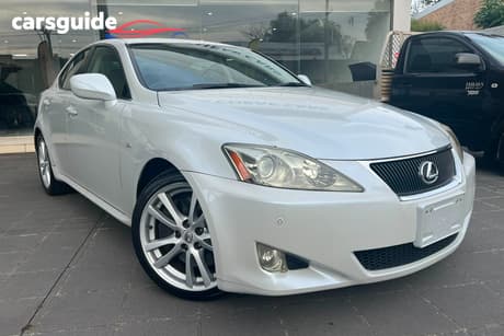 Silver 2007 Lexus IS350 Sedan