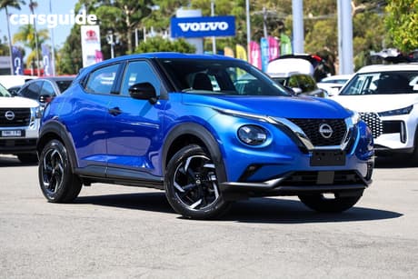 Blue 2025 Nissan Juke Hatchback St+