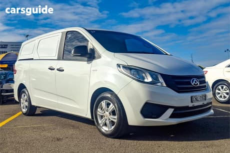 White 2021 LDV G10 Van Barn Door