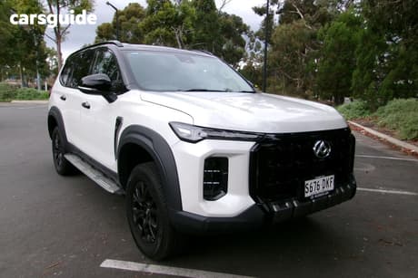 White 2025 LDV D90 Wagon Executive (2Wd)