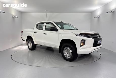 White 2022 Ford Ranger Double Cab Pick Up Fx4 Max 2.0 (4X4)