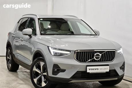 Grey 2024 Volvo XC40 Wagon Ultra B4 Bright