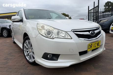 White 2009 Subaru Liberty Sedan 2.5I