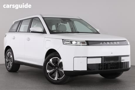 White 2026 Jaecoo J5 Wagon Summit Ev