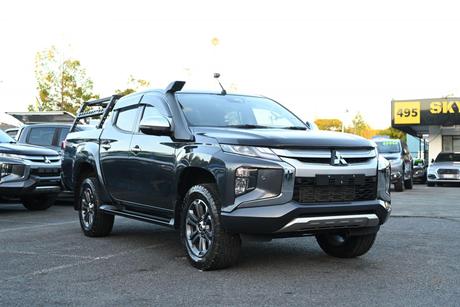 Grey 2023 Mitsubishi Triton Double Cab Pick Up Glx-R (4X4)