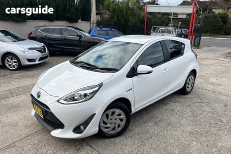 White 2019 Toyota Prius-C Hatchback I-Tech Hybrid