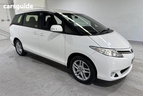 White 2017 Toyota Tarago Wagon Gli