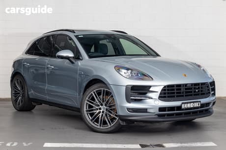 Silver 2019 Porsche Macan Wagon S