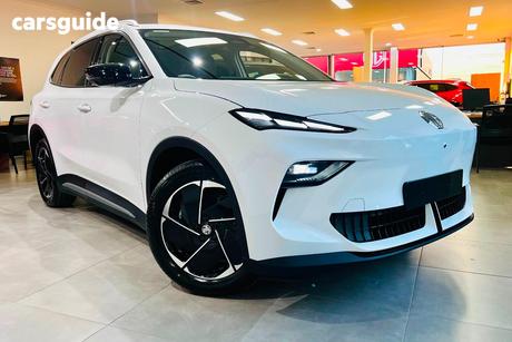 White 2025 MG MGS5 EV Wagon Essence 49