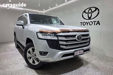 Silver 2022 Toyota Landcruiser Wagon Lc300 Sahara (4X4)