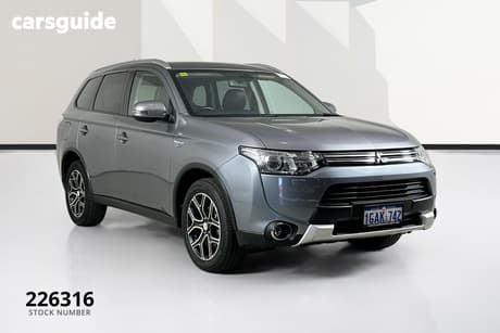 Grey 2016 Mitsubishi Outlander Wagon Phev Hybrid