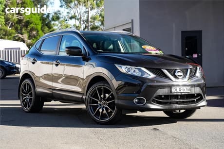 Black 2016 Nissan Qashqai Wagon Ti (4X2)