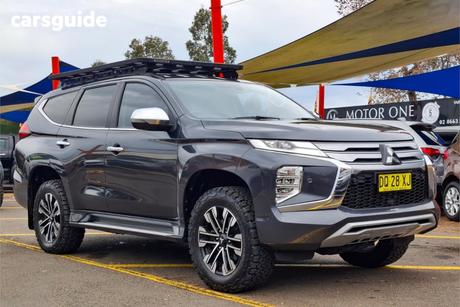 Grey 2022 Mitsubishi Pajero Sport Wagon Exceed (4Wd) 7 Seat