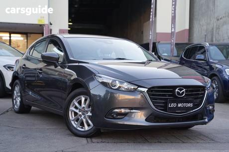 Grey 2018 Mazda 3 Hatchback Maxx Sport