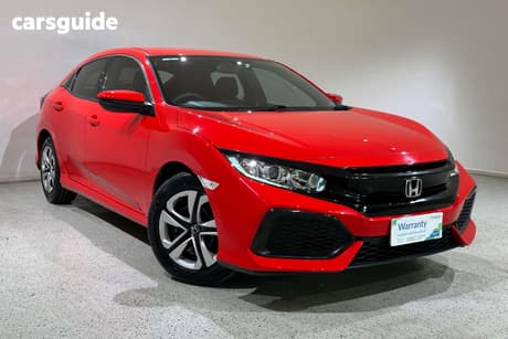 Red 2017 Honda Civic Hatchback Vti