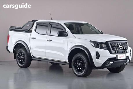 White 2024 Nissan Navara Dual Cab Pick-up Sl (4X4)