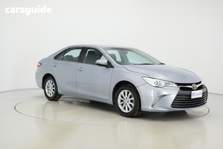 Blue 2016 Toyota Camry Sedan Altise
