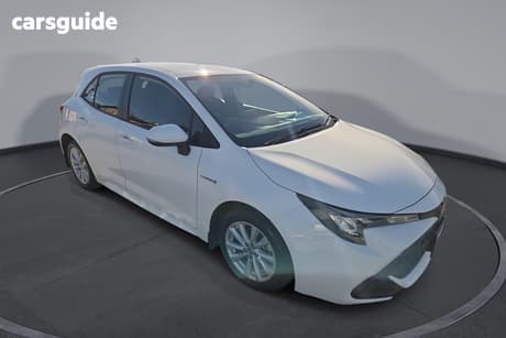 White 2023 Toyota Corolla Hatchback Ascent Sport