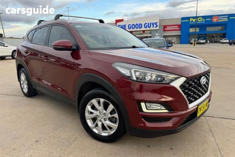 Red 2019 Hyundai Tucson Wagon Active X (Fwd)
