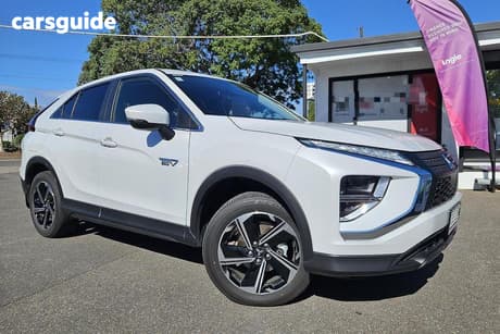 White 2024 Mitsubishi Eclipse Cross Wagon Es Phev (Awd)