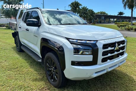 White 2025 Mitsubishi Triton Double Cab Chassis Gsr (4X4)