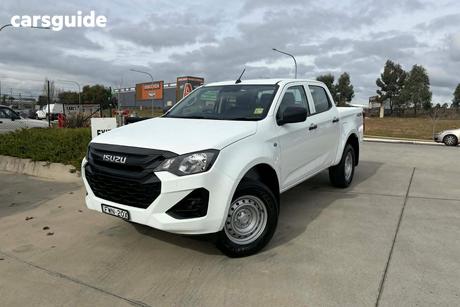 White 2025 Isuzu D-MAX Crew Cab Utility Sx (4X4)