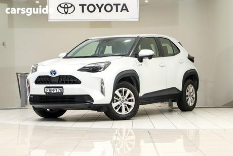 White 2023 Toyota Yaris Cross Wagon Gx Hybrid