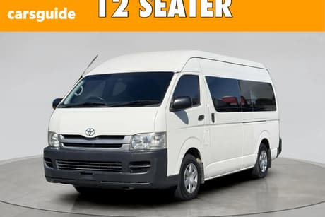 White 2009 Toyota HiAce Bus Commuter