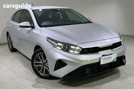 Silver 2022 Kia Cerato Hatchback Sport+