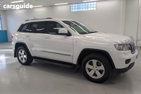 White 2012 Jeep Grand Cherokee Wagon Laredo (4X4)