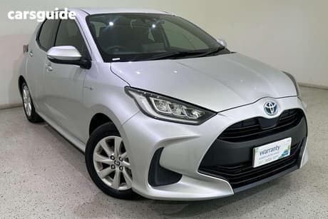 Silver 2022 Toyota Yaris Hatchback Sx Hybrid