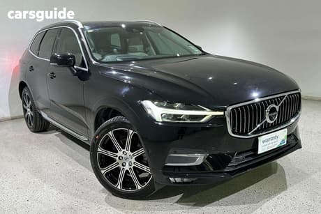 Black 2019 Volvo XC60 Wagon D4 Inscription