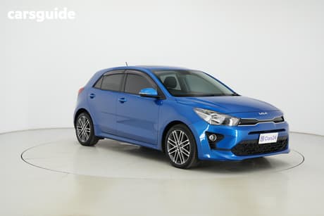 Blue 2021 Kia RIO Hatchback Sx