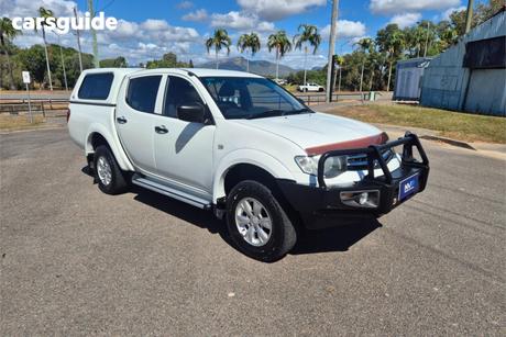 White 2013 Mitsubishi Triton Double Cab Utility Glx (4X4)