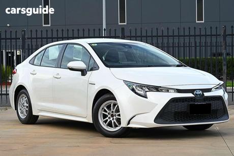White 2019 Toyota Corolla Hatchback Ascent Sport (Hybrid)