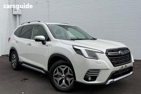 White 2022 Subaru Forester Wagon Hybrid L (Awd)
