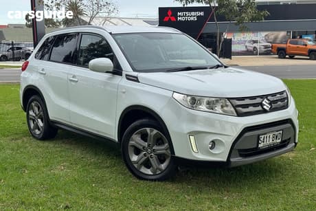 White 2017 Suzuki Vitara Wagon Rt-S