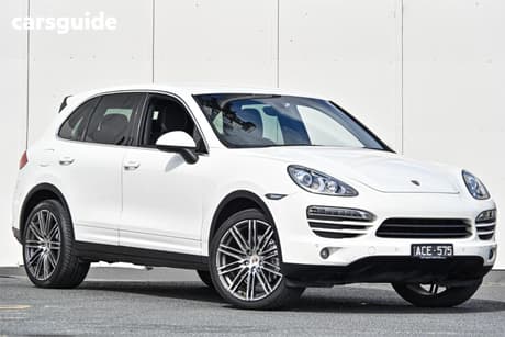 White 2011 Porsche Cayenne Wagon
