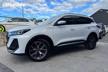 White 2023 Chery Tiggo 7 PRO Wagon Ultimate Awd
